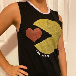 PAC man top